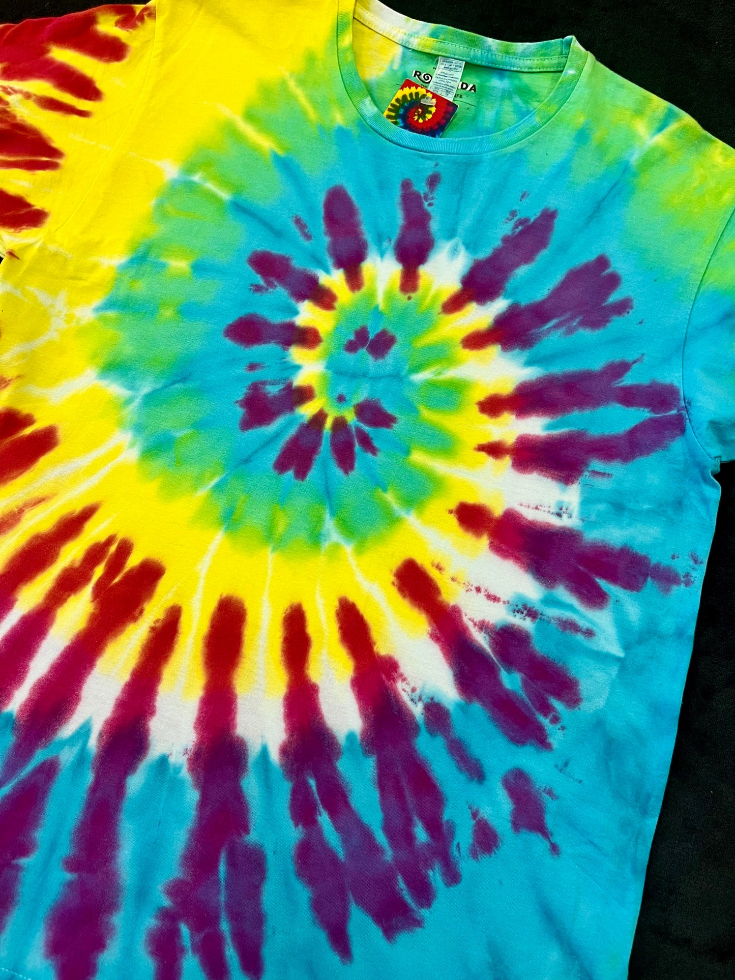 π Rainbow Spiral Tie Dye T-Shirt β Size XS π