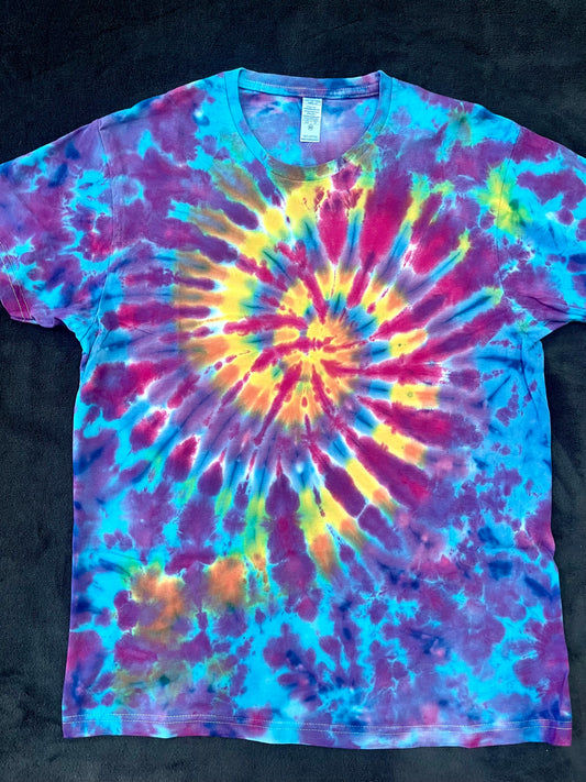 🌈Spiral Tie Dye T-Shirt – Size XS 🌈