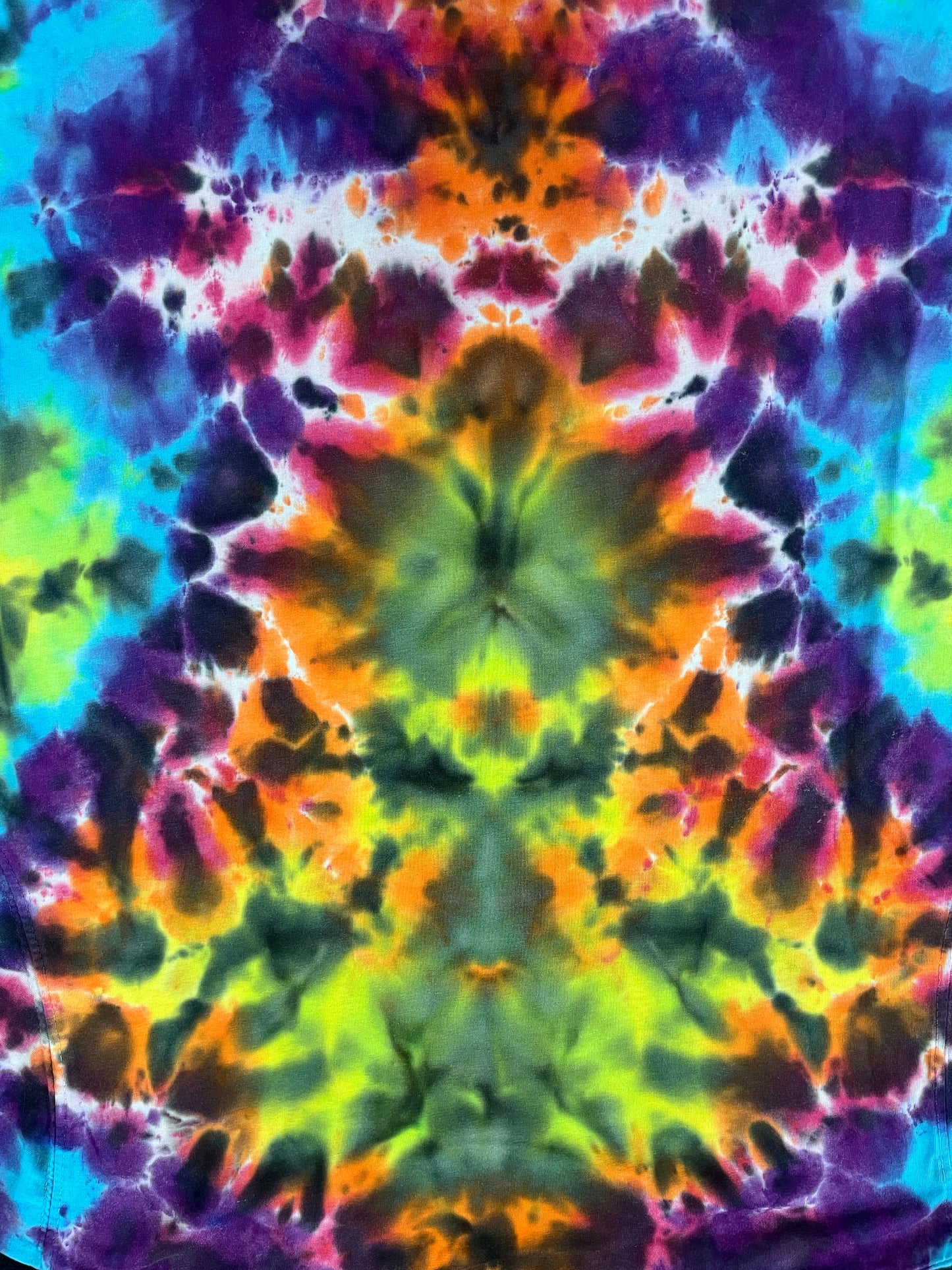👻 Ghost Tie Dye T-Shirt – Size S 👻