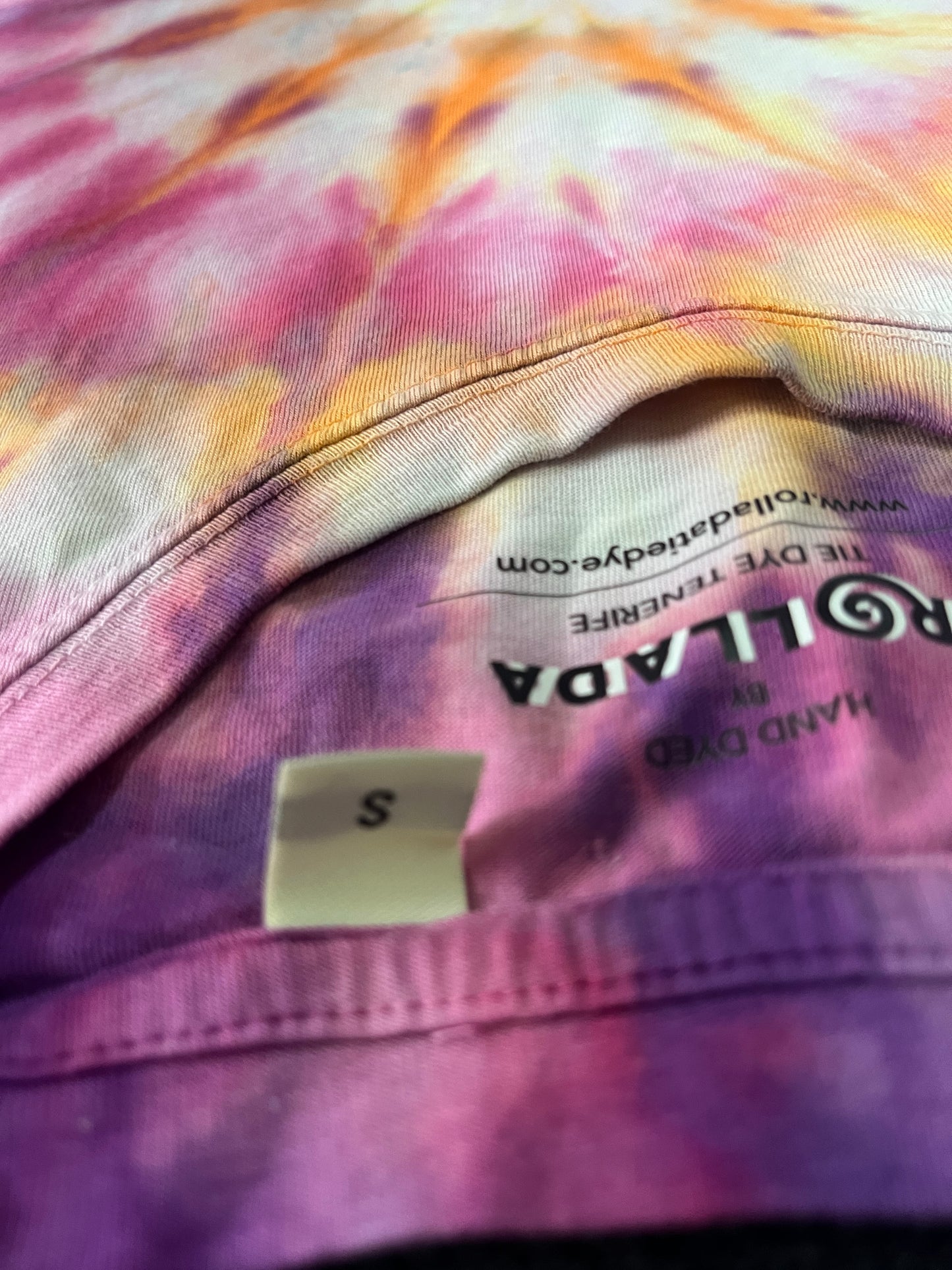 Cotton Candy Ice Dye Spiral T-Shirt – Size S