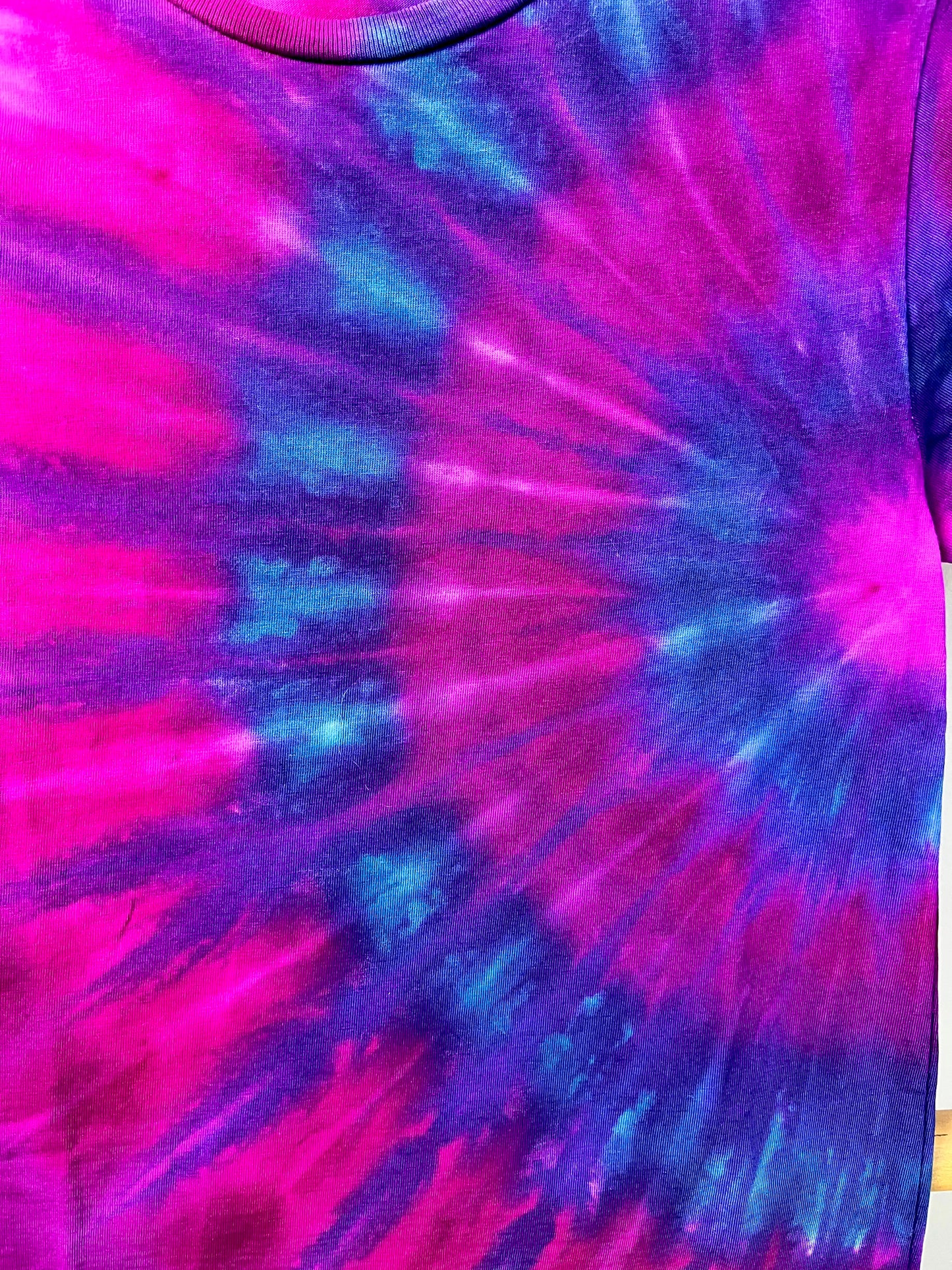 Kids Nebula Fanfold Tie Dye T-Shirt – Hot Water