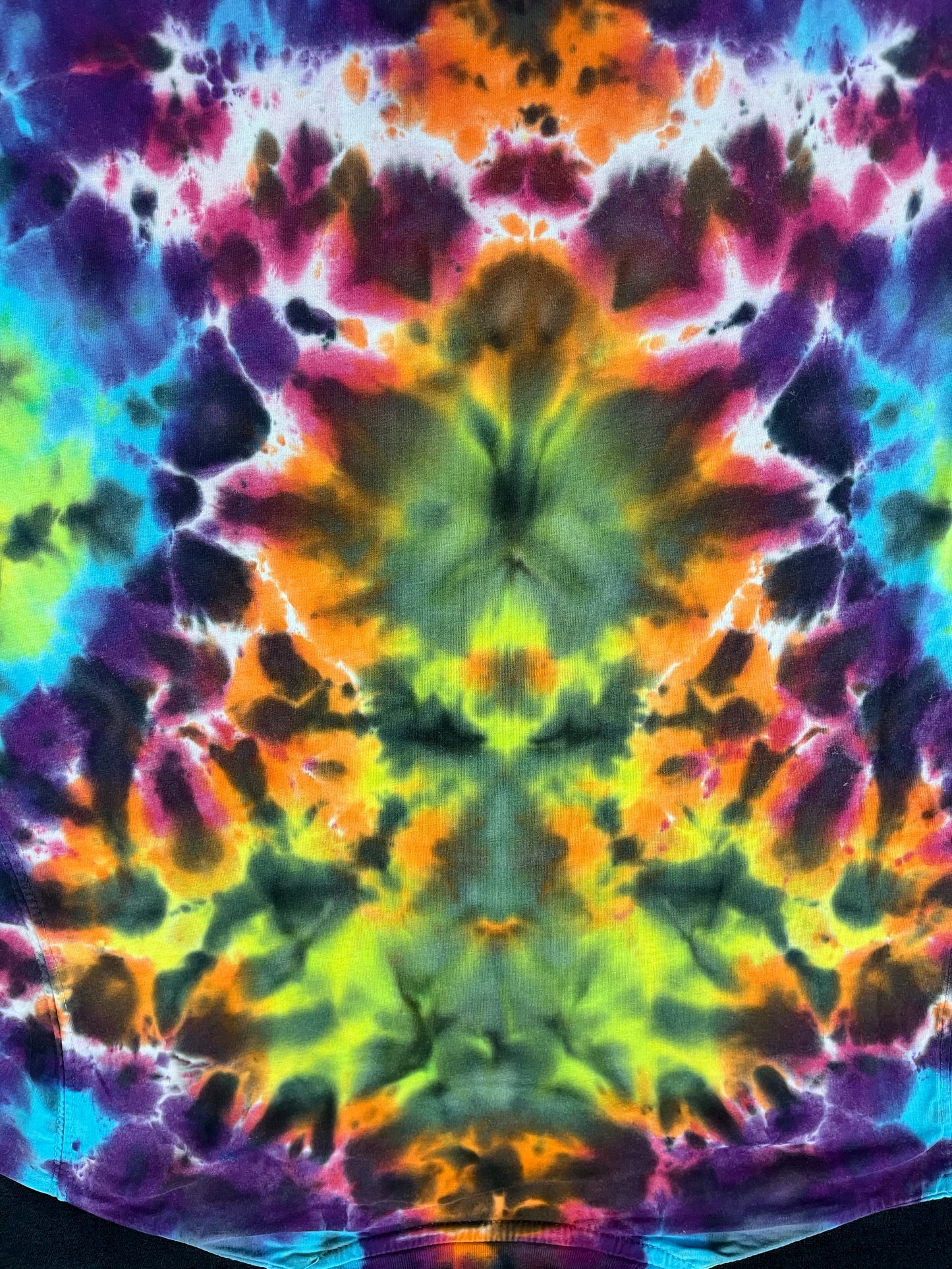 👻 Ghost Tie Dye T-Shirt – Size S 👻